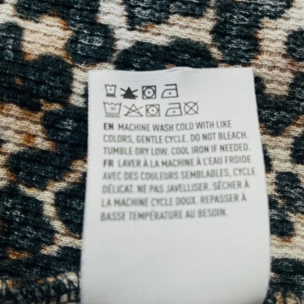 AMERICAN EAGLE Leopard Print Crop Top - Size Large - Picture 8 of 8